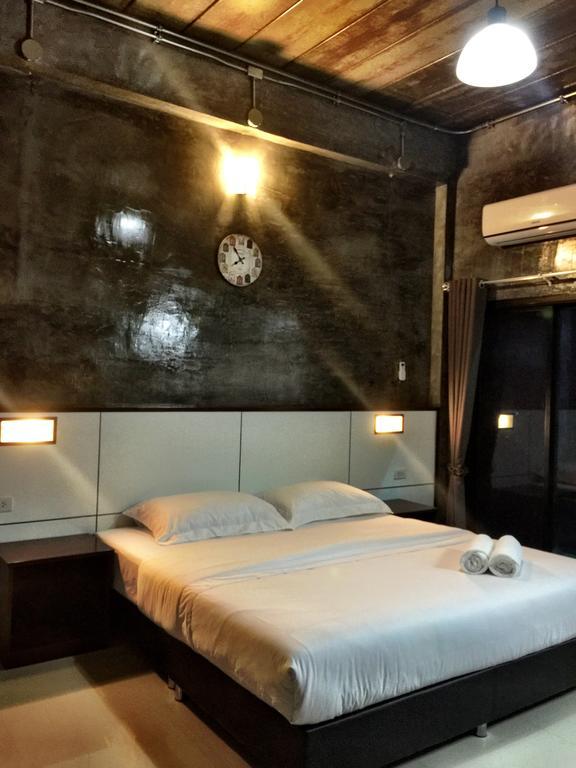 The Grace Hotel Kalasin Phòng bức ảnh