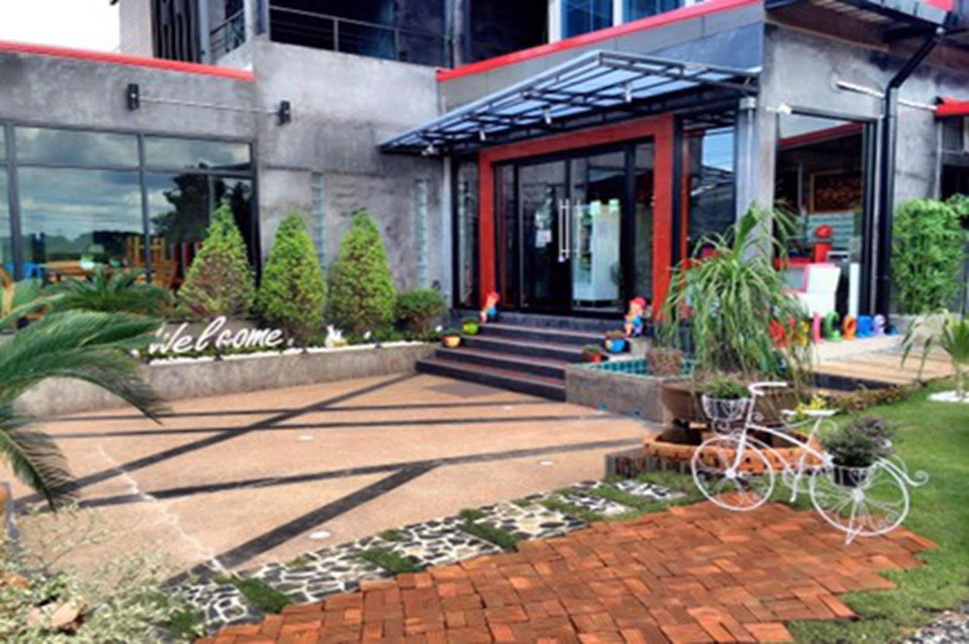 The Grace Hotel Kalasin Ngoại thất bức ảnh